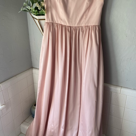 White by Vera Wang Dresses & Skirts - White by Vera Wang Blush Pink Dress